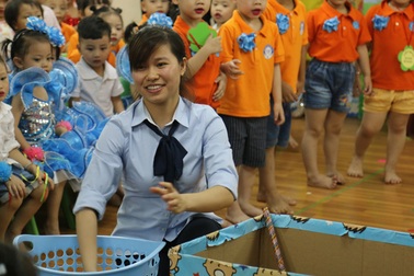 Trường mầm non - phụ huynh xóa khoảng cách với ứng dụng tất cả trong một