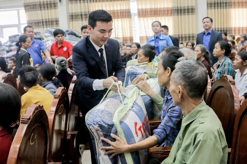 “Trái tim Danko” - Ấm áp chương trình thiện nguyện mùa đông tại huyện sông Lô, tỉnh Vĩnh Phúc - 2 “Trái tim Danko” - Ấm áp chương trình thiện nguyện mùa đông tại huyện sông Lô, tỉnh Vĩnh Phúc - 2
