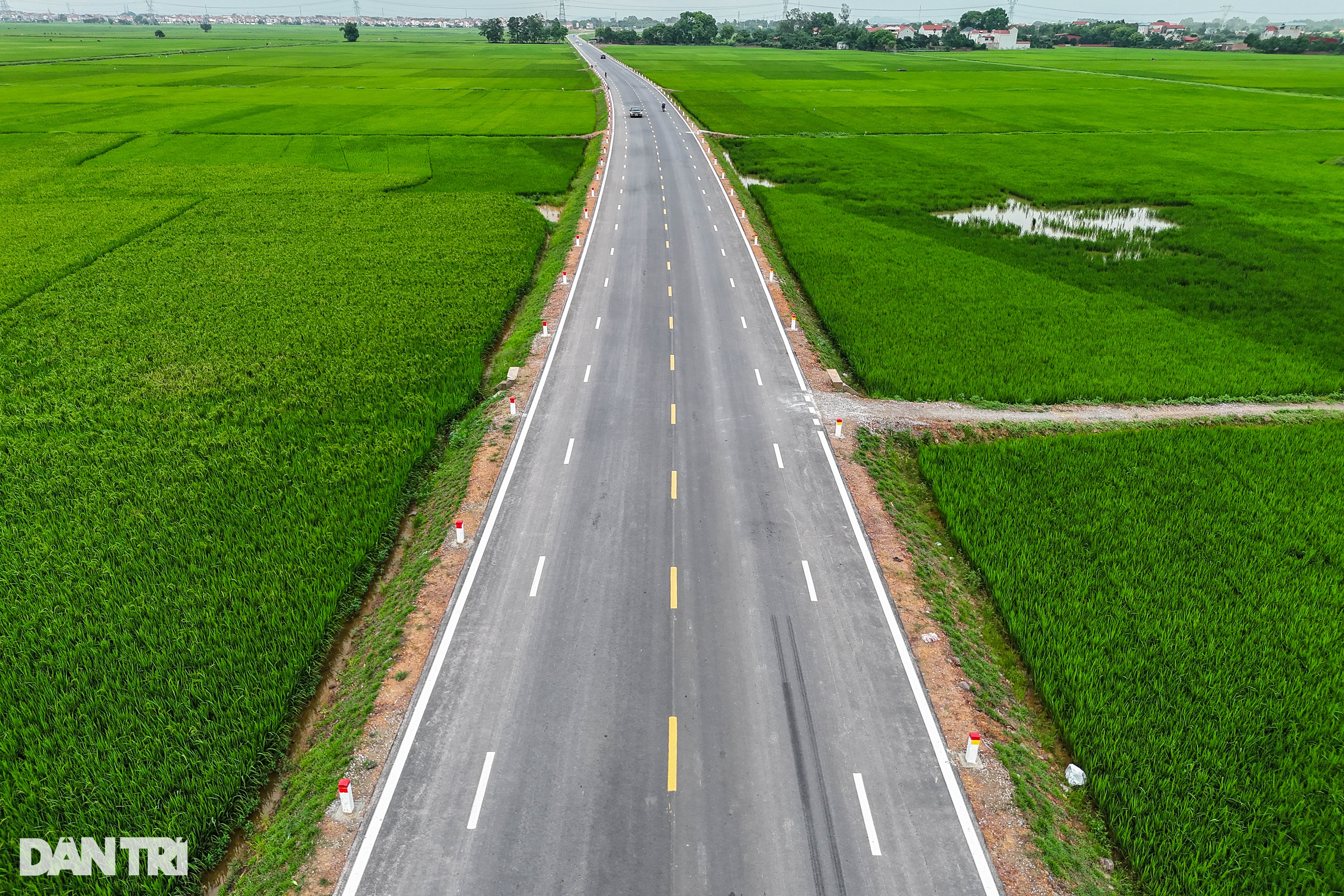 View - Tuyến đường dài 4,2km, trị giá gần 200 tỷ đồng kết nối Hà Nội - Bắc Giang | Báo Dân trí