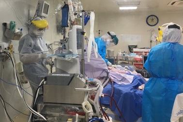 TPHCM: Đang điều trị 150 ca Covid-19, một trường hợp nguy kịch