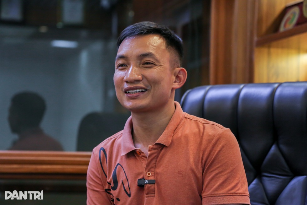 Những nông dân không bằng cấp, sáng chế máy móc đi 5 châu - 24 Những nông dân không bằng cấp, sáng chế máy móc đi 5 châu - 24