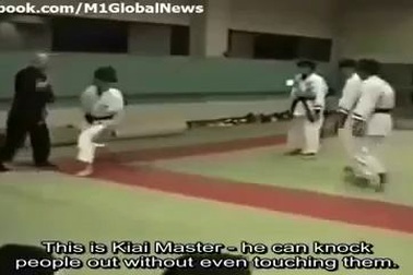Võ sĩ MMA hạ đai đen Aikido trong… 1 phút