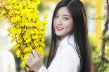 Miss Teen Nam Phương dịu dàng đón Xuân mới