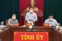 Bí thư Bình Định: Một số cán bộ còn lơ là phòng chống dịch