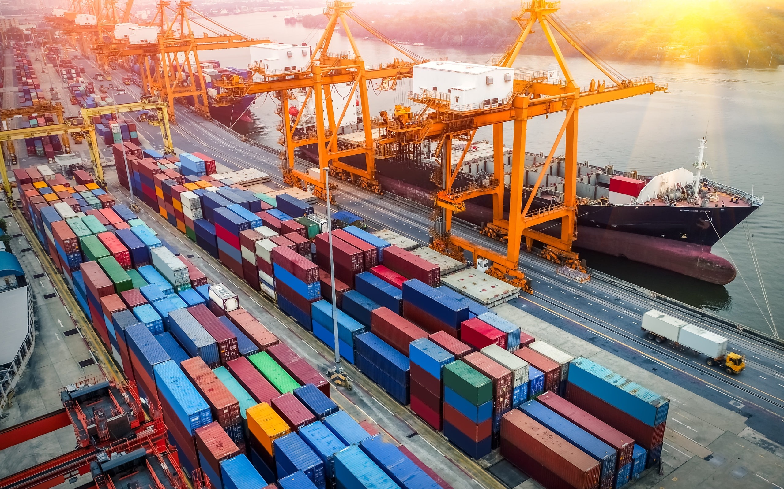 Kinh tế Việt Nam năm 2035 xếp 19 thế giới: Đừng chỉ hoài nghi, cười khẩy! - 6 Kinh tế Việt Nam năm 2035 xếp 19 thế giới: Đừng chỉ hoài nghi, cười khẩy! - 6