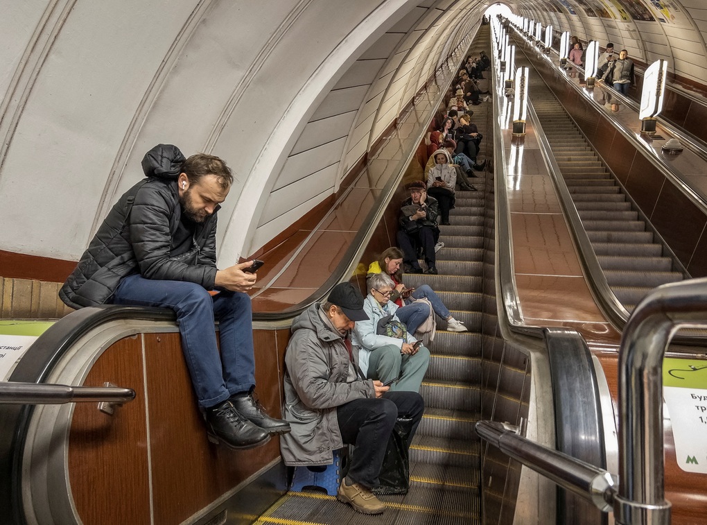 Thiệt hại nặng nề của Ukraine sau đòn tập kích tên lửa hành trình Nga - 2 Thiệt hại nặng nề của Ukraine sau đòn tập kích tên lửa hành trình Nga - 2