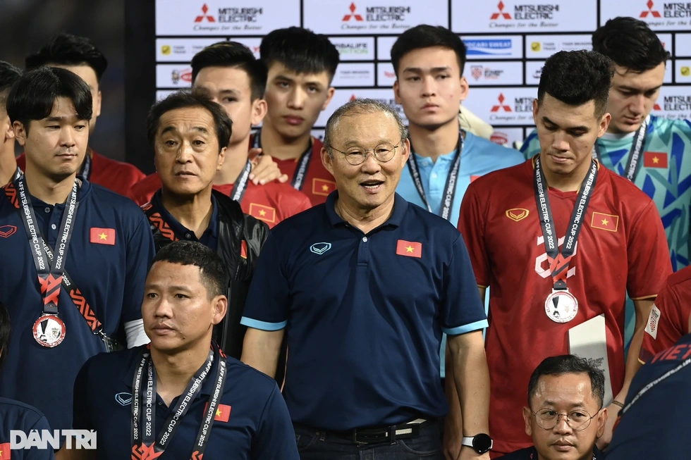 Nhà báo Thái: "Bóng đá Thái Lan đã đàm phán sơ bộ với HLV Park Hang Seo"