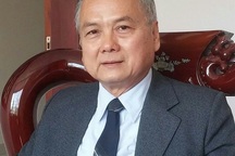 Công nhận PGS. TS Đỗ Văn Xê là hiệu trưởng Trường ĐH Hùng Vương TPHCM