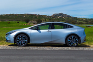 Toyota áp đảo danh sách xe "xanh", mẫu đứng nhất không phải ô tô thuần điện