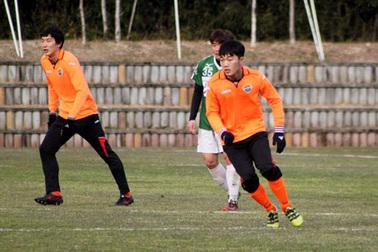 HLV Gangwon FC hết lời khen ngợi Xuân Trường