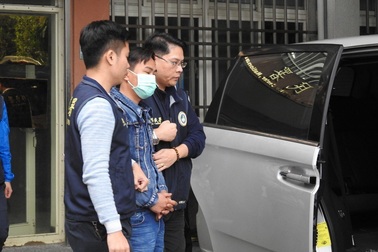 Đài Loan bắt đối tượng nghi giúp 152 du khách Việt Nam rời đoàn