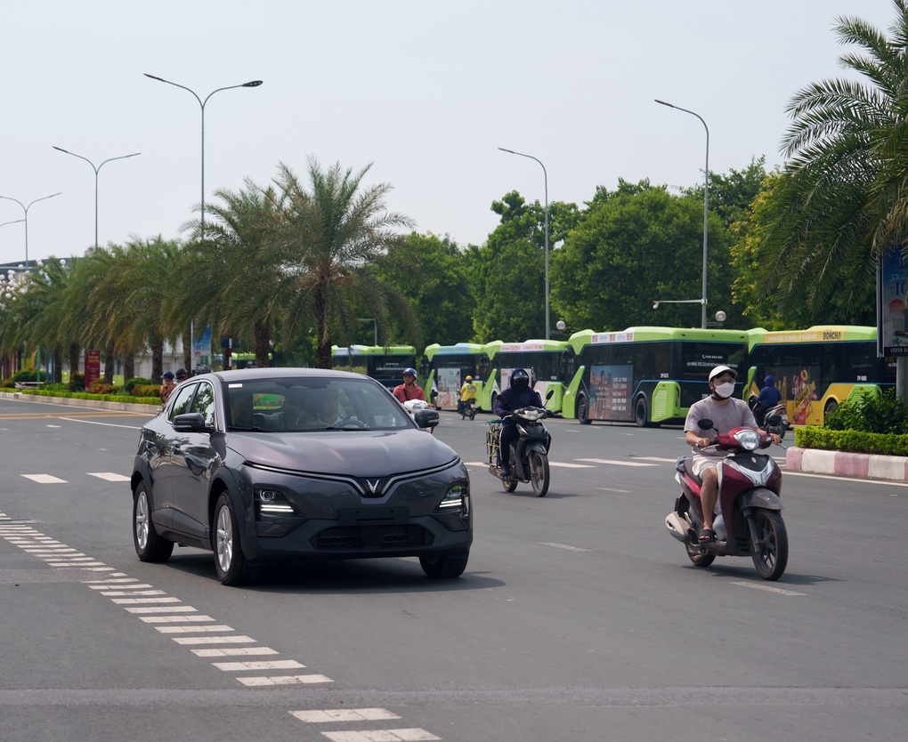 Người dùng trải nghiệm VinFast VF 6: Vận hành phấn khích, chi phí tốt - 1