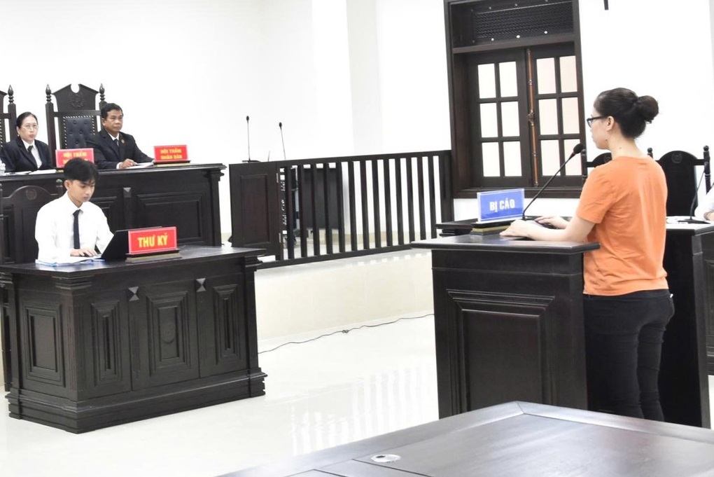 Cựu giáo viên mầm non nhận 9 năm tù vì lừa đảo chiếm đoạt tài sản - 1 Cựu giáo viên mầm non nhận 9 năm tù vì lừa đảo chiếm đoạt tài sản - 1