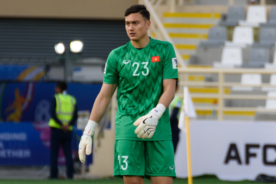 Đặng Văn Lâm: Từ xin việc ở V-League đến gương mặt được chờ đợi tại Nhật - 1