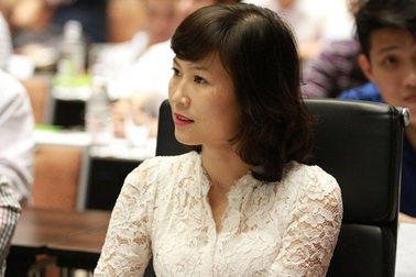 Hoa khôi bóng đá Ngọc Châm tái xuất