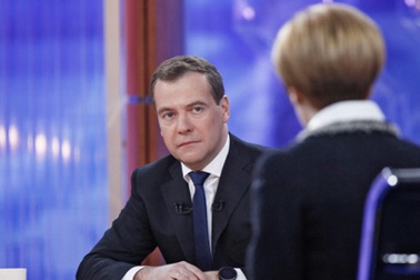 Thủ tướng Nga Medvedev nói về “ngày tận thế”