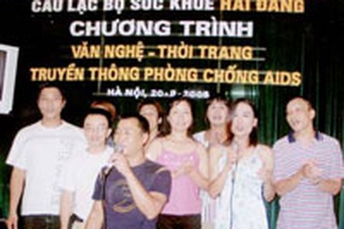 Câu lạc bộ đầu tiên của người đồng tính