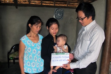 Hơn 45 triệu đồng đến với bé 11 tháng tuổi bị tim bẩm sinh