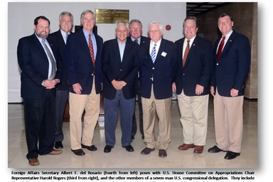 Mỹ ủng hộ Philippines kiện “đường lưỡi bò” Trung Quốc