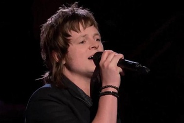 Xem lại những màn trình diễn ấn tượng của Á quân The Voice Mỹ