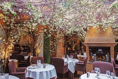 10 nhà hàng dành cho “những kẻ khờ mộng mơ”