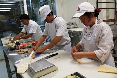  Việt Nam tranh tài làm Bánh với thế giới