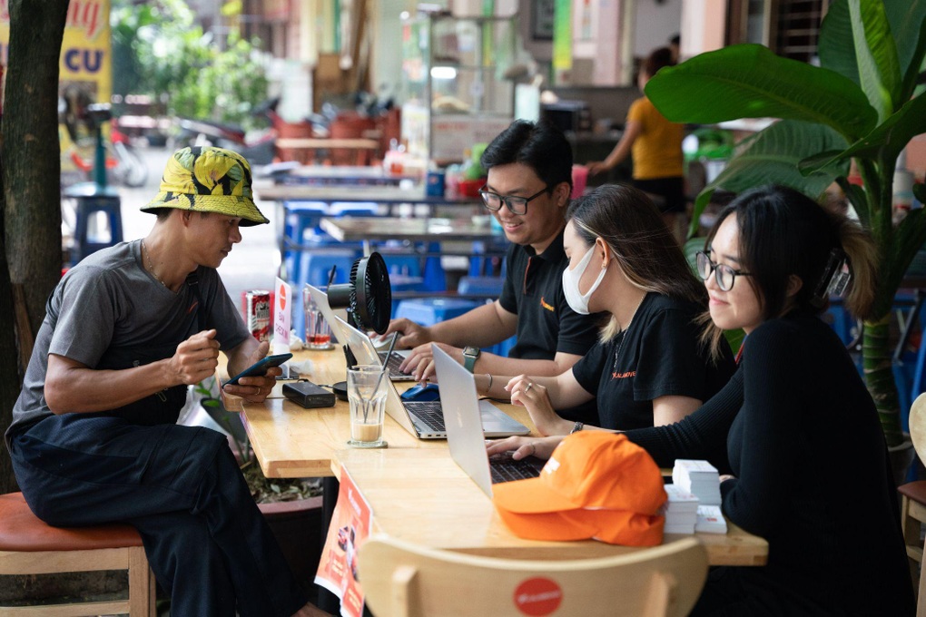 Lalamove đồng hành cùng tài xế với hàng trăm suất cà phê và quà 1/6 - 2 Lalamove đồng hành cùng tài xế với hàng trăm suất cà phê và quà 1/6 - 2