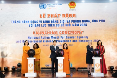 Tăng cường bảo vệ phụ nữ và trẻ em gái trong không gian số