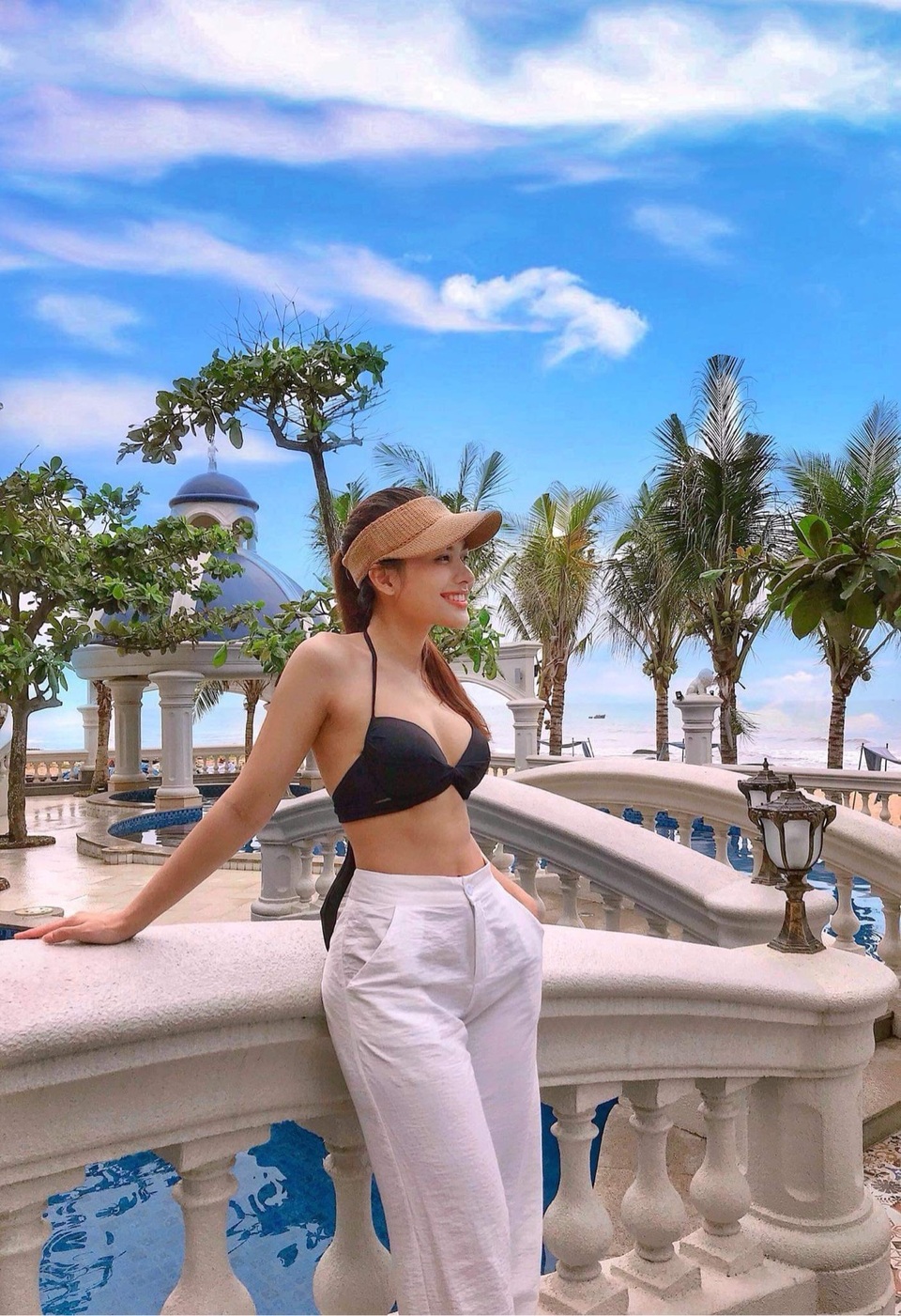 Từng nặng 68kg, bác sĩ 9X lột xác thành hotgirl xinh đẹp - 6 Từng nặng 68kg, bác sĩ 9X lột xác thành hotgirl xinh đẹp - 6
