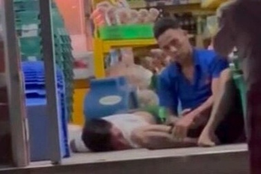 Hai thanh niên bị truy sát vì mâu thuẫn khi ăn nhậu ở TPHCM