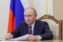 Ông Putin ký sắc lệnh cho phép người nước ngoài nhập ngũ