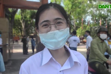 Đề thi môn Ngoại ngữ khá dễ so với các năm trước