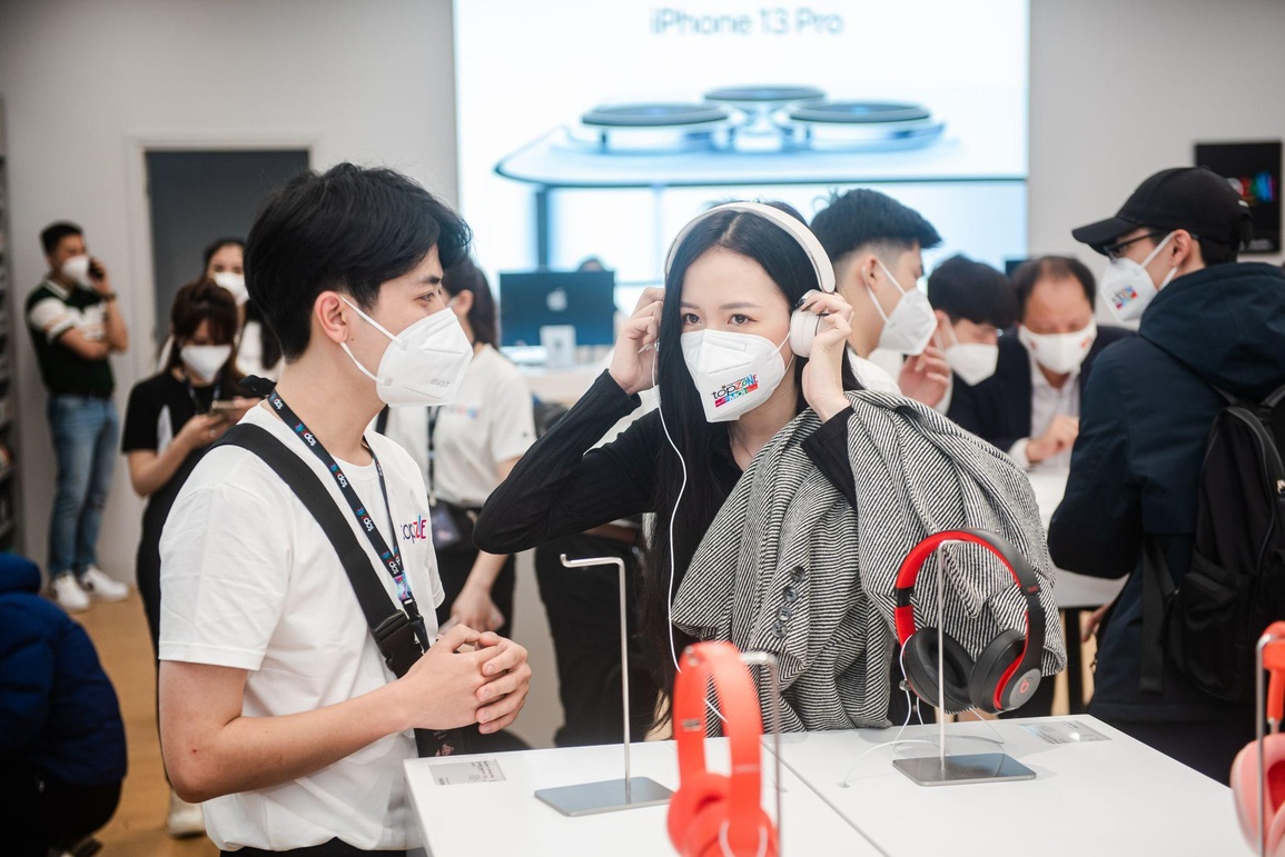 TopZone và Thế Giới Di Động hướng đến doanh thu một tỷ USD hàng Apple - 3 TopZone và Thế Giới Di Động hướng đến doanh thu một tỷ USD hàng Apple - 3