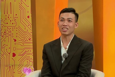 Chàng trai đòi cưới vợ gấp dù biết bạn gái mắc bệnh hiếm 20 năm