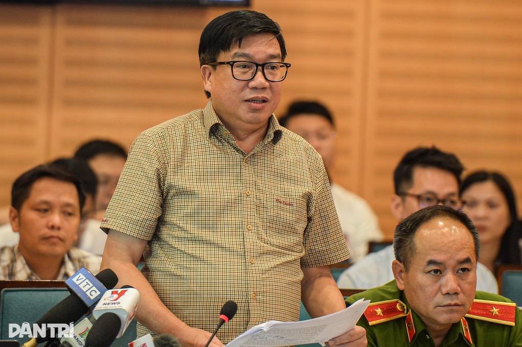 Hà Nội truy tìm nhà thầu trồng cây xanh còn nguyên bầu bọc rễ - 1 Hà Nội truy tìm nhà thầu trồng cây xanh còn nguyên bầu bọc rễ - 1