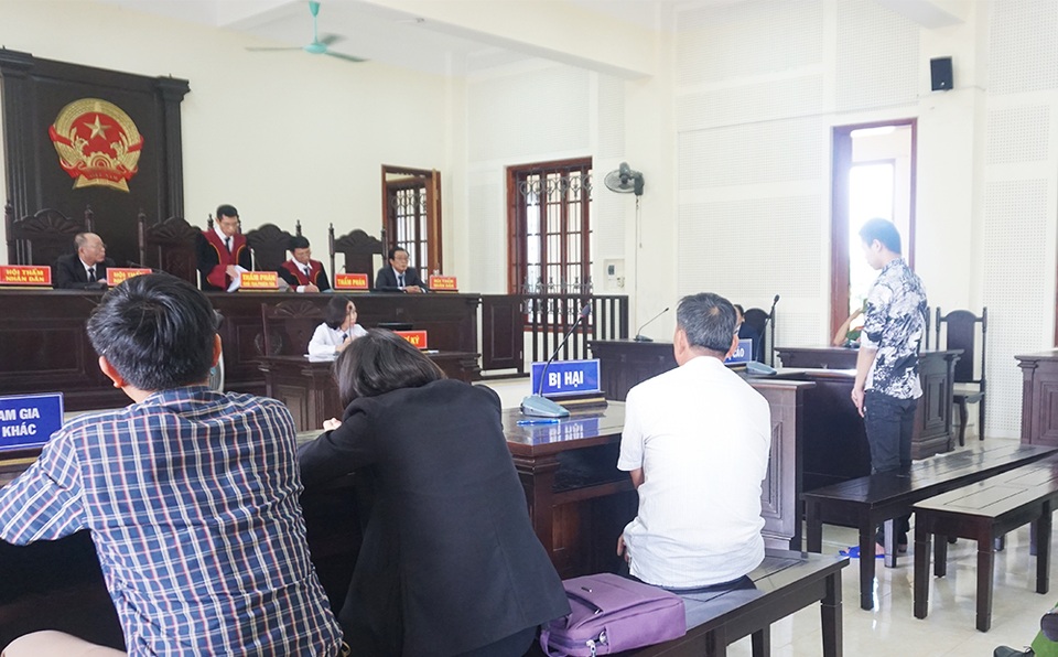 Nỗi ám ảnh của chủ tọa xét xử vụ án nam sinh lớp 11 sát hại bé 5 tuổi - 3 Nỗi ám ảnh của chủ tọa xét xử vụ án nam sinh lớp 11 sát hại bé 5 tuổi - 3