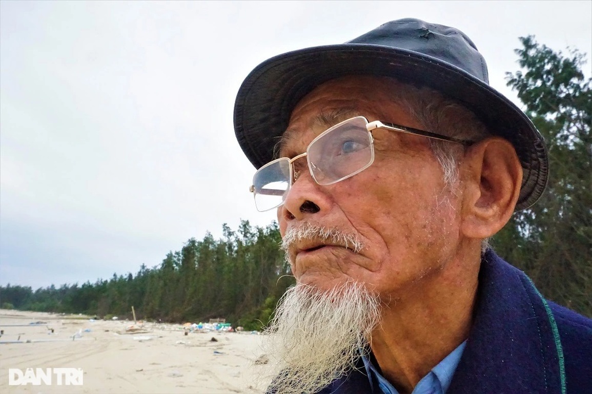 Nhà thơ không tên và chuyện chưa kể về nghĩa địa cá ông lớn nhất Việt Nam - 9 Nhà thơ không tên và chuyện chưa kể về nghĩa địa cá ông lớn nhất Việt Nam - 9
