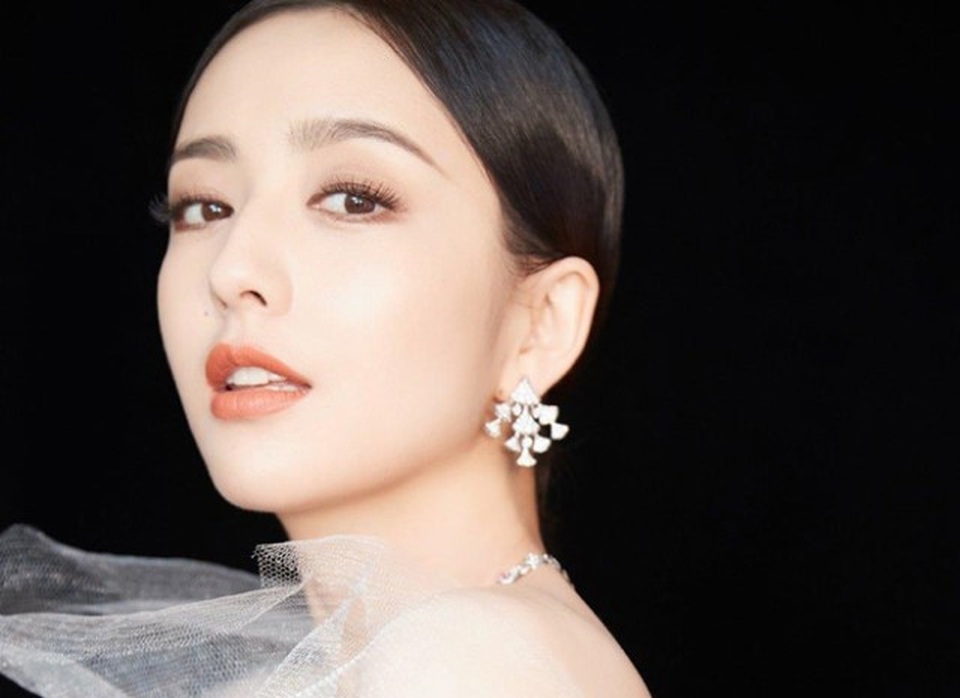 Xôn xao thông tin Đồng Lệ Á chia tay chồng sau 10 lần bị phản bội - 3 Xôn xao thông tin Đồng Lệ Á chia tay chồng sau 10 lần bị phản bội - 3