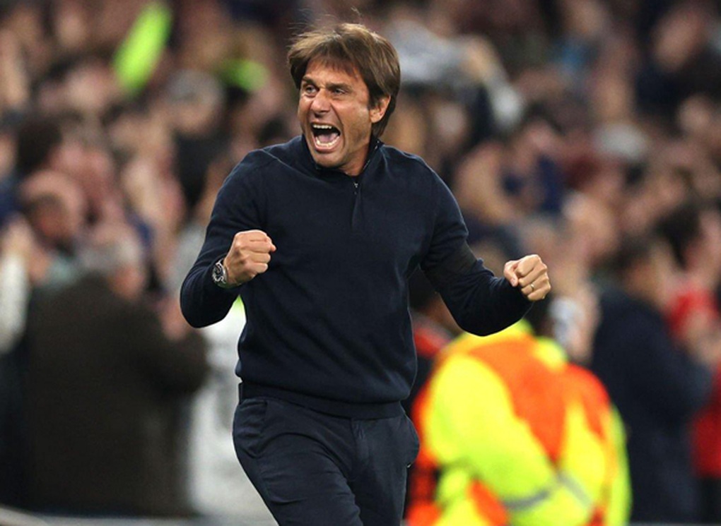 Son Heung Min tỏa sáng, Tottenham nở nụ cười trong cơn mưa bàn thắng - 10 Son Heung Min tỏa sáng, Tottenham nở nụ cười trong cơn mưa bàn thắng - 10