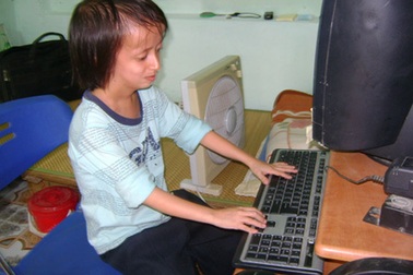 Câu chuyện về cậu sinh viên tí hon 