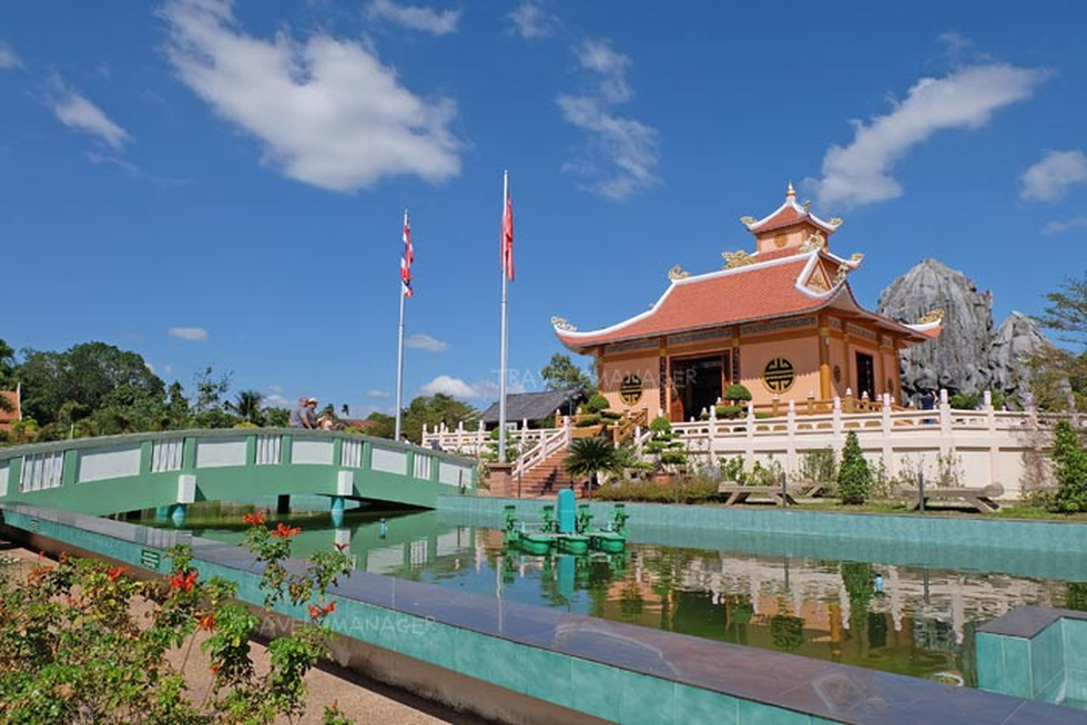 Vị tiến sĩ Thái Lan nói tiếng Việt như gió, treo ảnh Bác Hồ trong nhà - 4