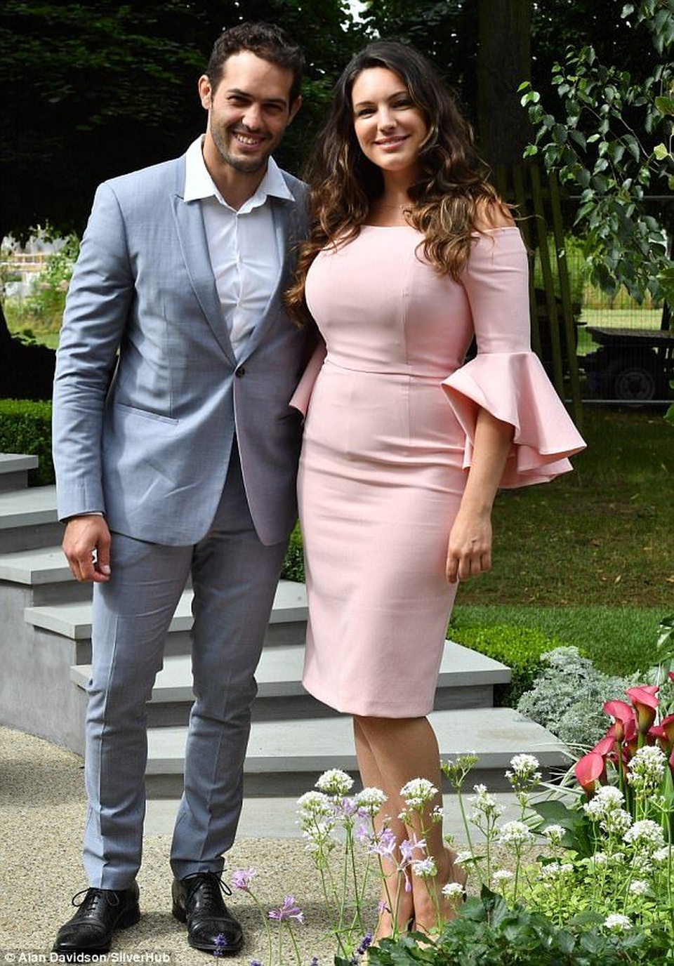 Biểu tượng gợi cảm Kelly Brook chưa muốn kết hôn và sinh con ở tuổi 42 - 8 Biểu tượng gợi cảm Kelly Brook chưa muốn kết hôn và sinh con ở tuổi 42 - 8