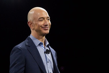 Tỷ phú giàu nhất thế giới: "Tôi thành công vì đã trúng rất nhiều xổ số"