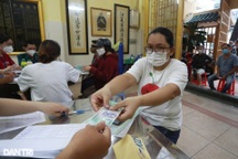 Gần 2 triệu người dân TPHCM đã nhận 2.000 tỷ đồng tiền hỗ trợ đợt 3