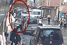 "Người hùng" dùng tay không đỡ bé trai rơi từ chung cư xuống