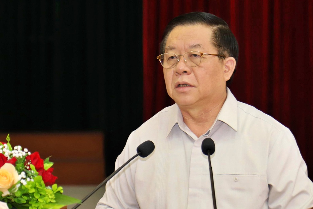 Báo chí phải luôn đặt lợi ích quốc gia, dân tộc lên hàng đầu - 1 Báo chí phải luôn đặt lợi ích quốc gia, dân tộc lên hàng đầu - 1