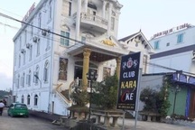 Đề nghị thu hồi giấy phép quán karaoke hoạt động chui có 10 F0