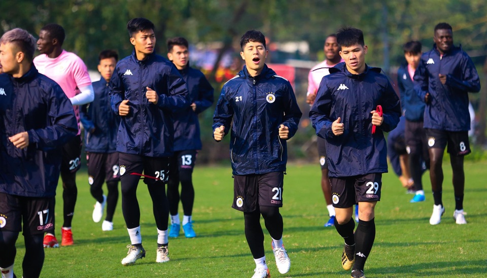 Quang Hải, Đình Trọng hứng khởi luyện tập ngày khai xuân - 4 Quang Hải, Đình Trọng hứng khởi luyện tập ngày khai xuân - 4