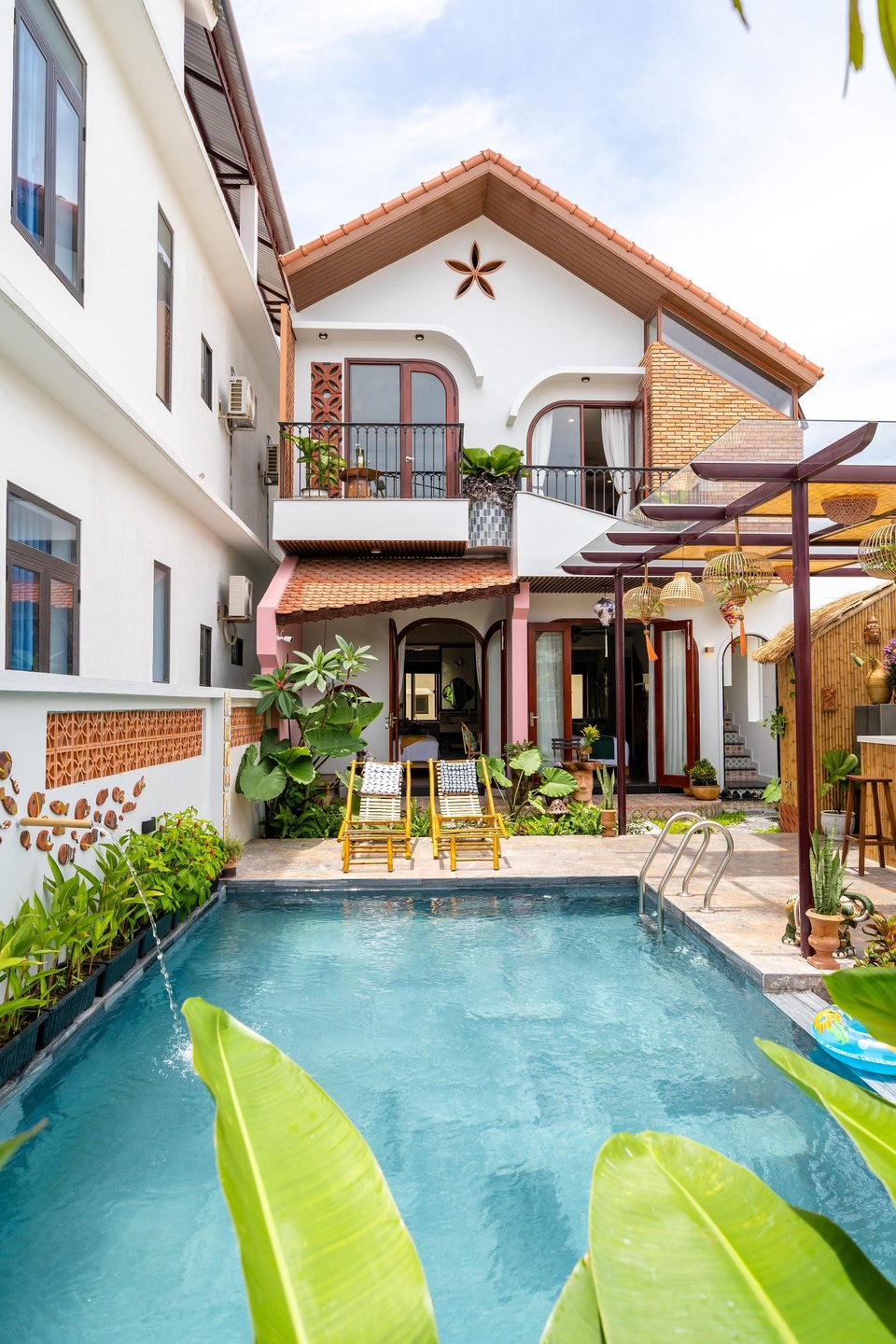 Chủ nhà ở Hội An chi 1,7 tỷ đồng xây dựng nhà phố sân vườn đẹp nên thơ - 2 Chủ nhà ở Hội An chi 1,7 tỷ đồng xây dựng nhà phố sân vườn đẹp nên thơ - 2