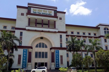 Hy hữu: 29 sinh viên kiện trường ĐH Tân Tạo đòi hồ sơ gốc và học phí dư